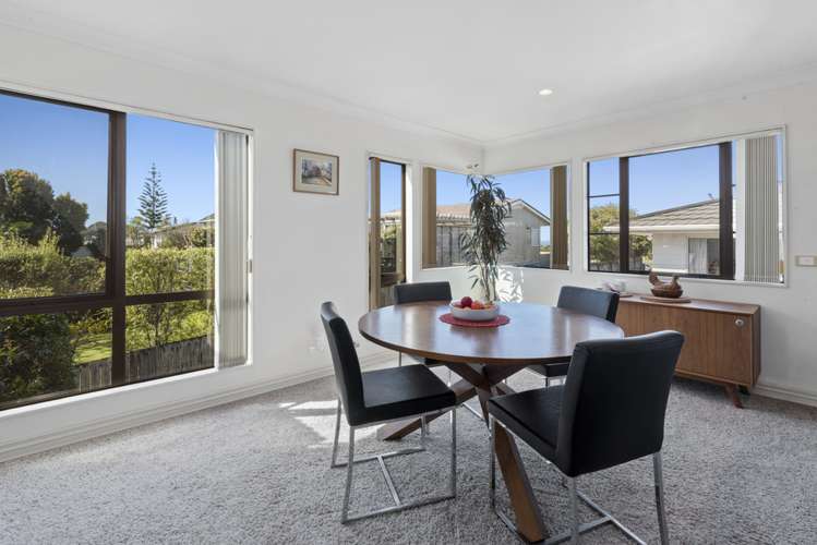 2/870 East Coast Road Northcross_6