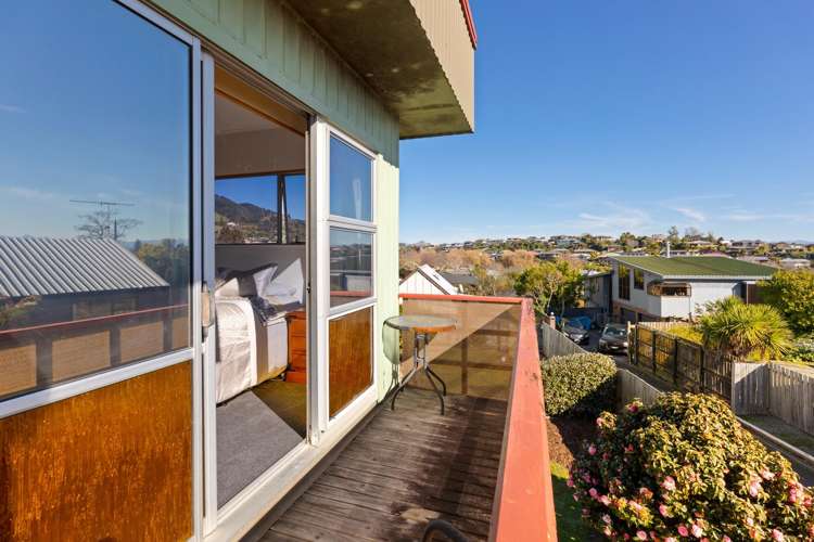 9 Farnham Drive Richmond_10