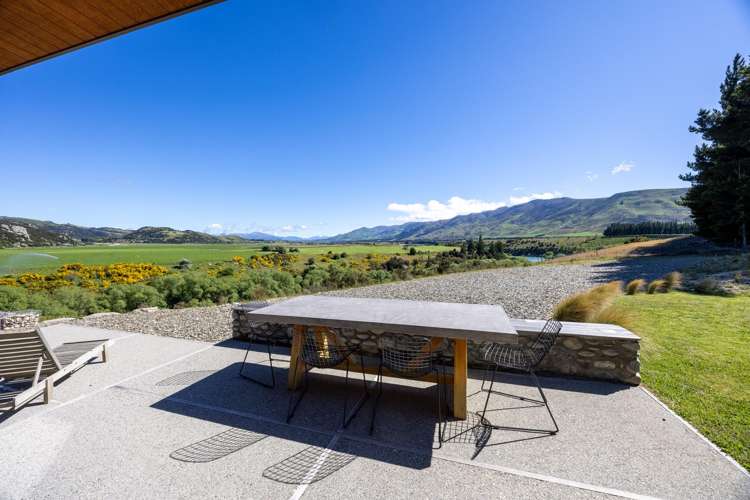 1322 Luggate - Tarras Road Wanaka Surrounds_7