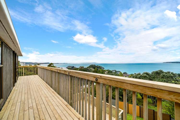 254 Whangaparoa Road Red Beach_2