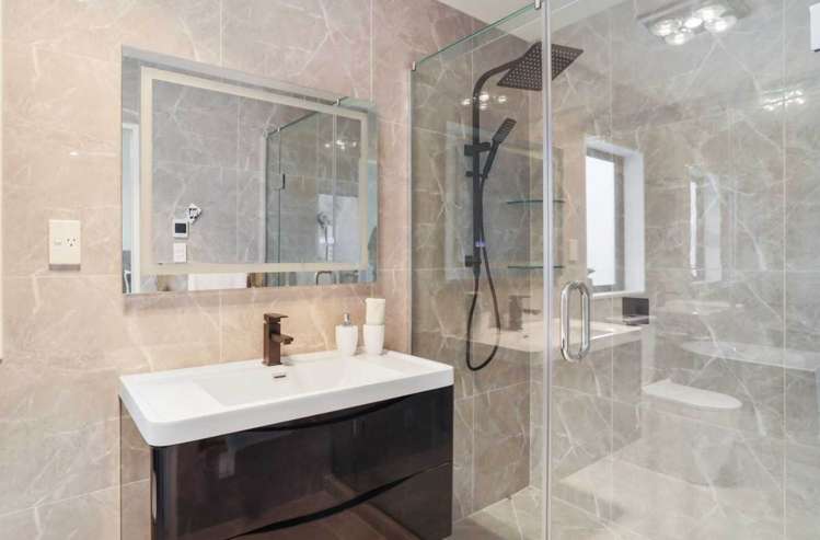 5b Woodhouse Place West Harbour_20