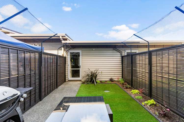 12/1 Gracechurch Drive Flat Bush_10