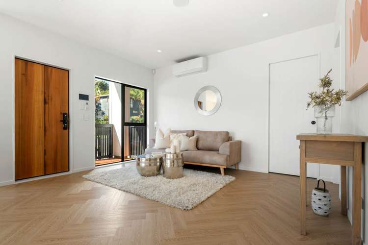 90B-C Oaktree Avenue Browns Bay_5