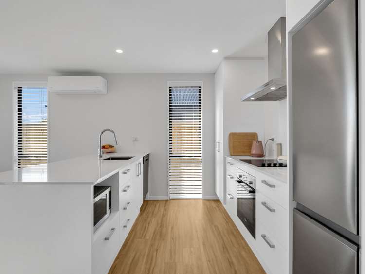 63 Pegasus Main Street Pegasus_8