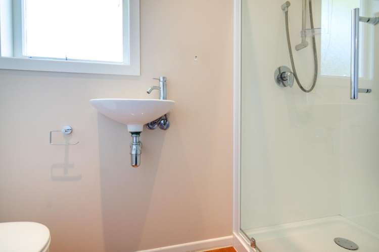 47 Hereford Street Te Atatu Peninsula_14