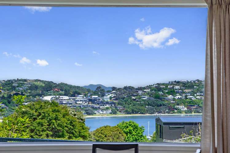 11 Newton Road Oneroa_2