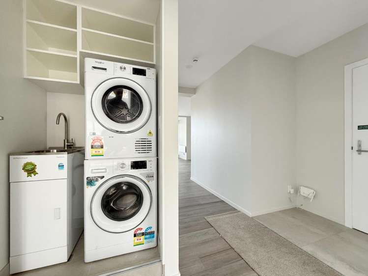 3a/18 King Edward Parade Devonport_12