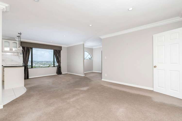 10 Graham Collins Drive Windsor Park_18