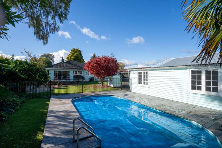 34 Campbell Street Leamington_24