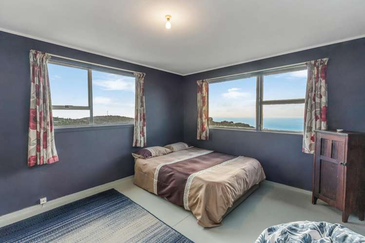 11 Te Ahuahu Road Piha_8