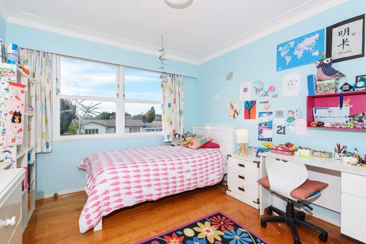 14 Montmere Avenue Te Atatu Peninsula_18