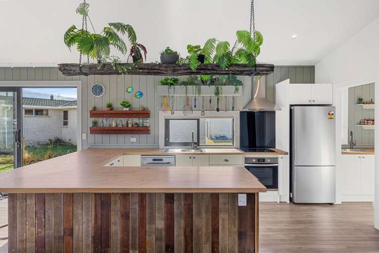 4 Bank Avenue Middlemarch_11