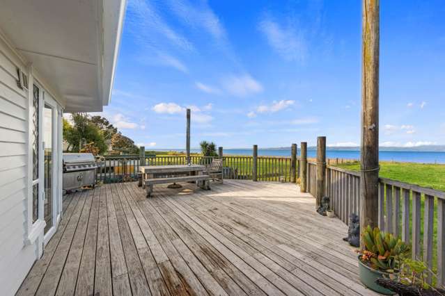 1620 East Coast Road Whakatiwai_2