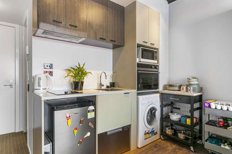 102/73 Jackson Street Petone_9