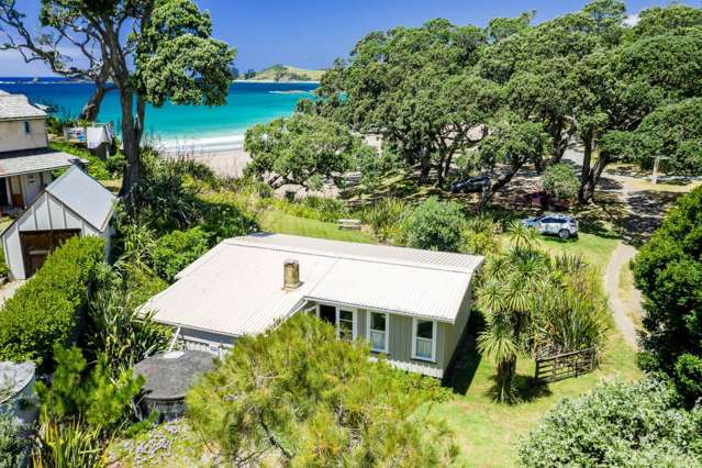 15 Moureeses Bay Road Whananaki_1