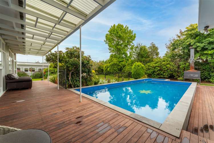 369 Church Street West End_17