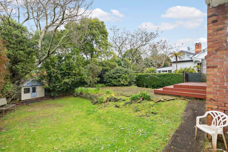 56 Woodside Road Mount Eden_11