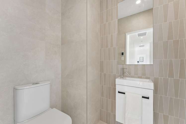 9 Kiwakiwa Street Milldale_16