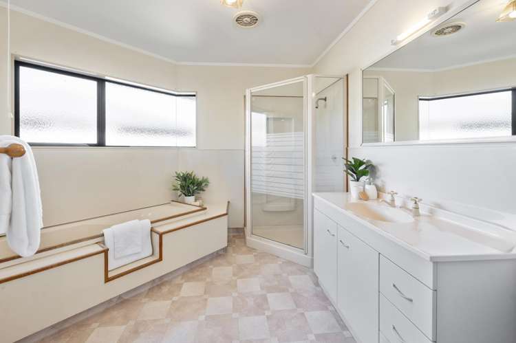 11 Lynwood Place Owhata_15