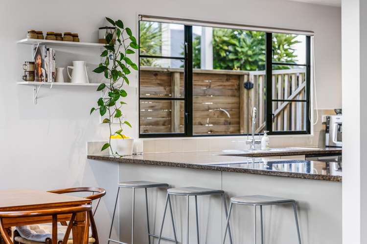 49a Dignan Street Point Chevalier_10