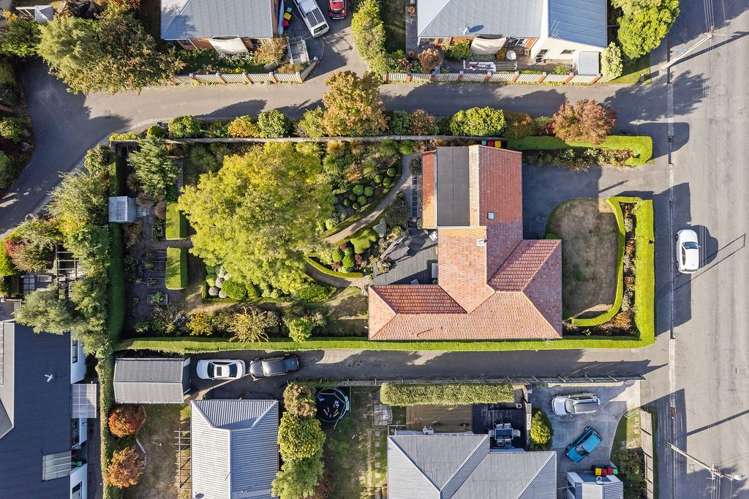 72 Aorangi Road Bryndwr_14