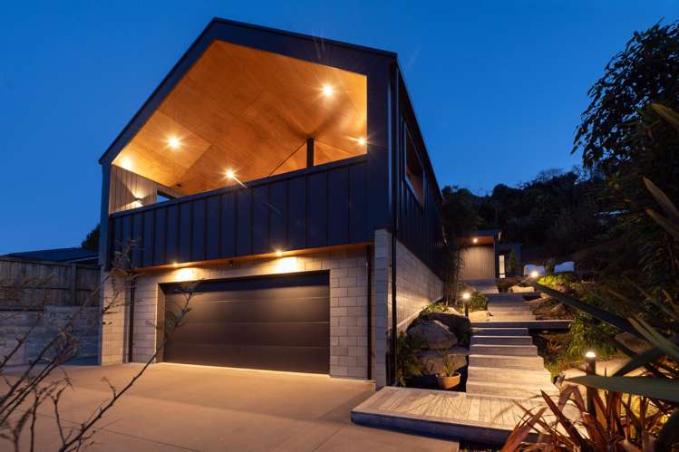 16 Sloane Avenue Tihiotonga_32