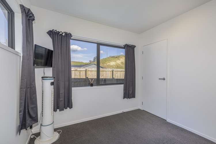 6 Waugh Lane Huntly_13