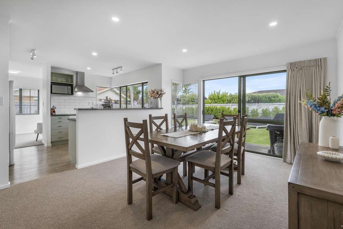 22 Lakeside Drive_5