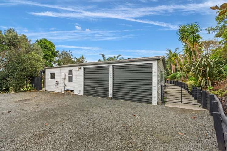 323 McBeth Road Poroti_24