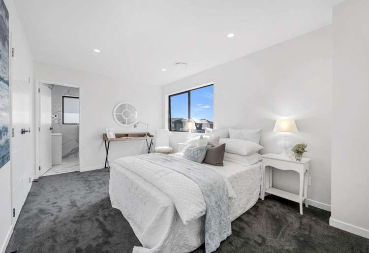 15 Drumaness Road Flat Bush_17