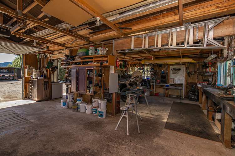 26 Banbury Street Waimangaroa_34