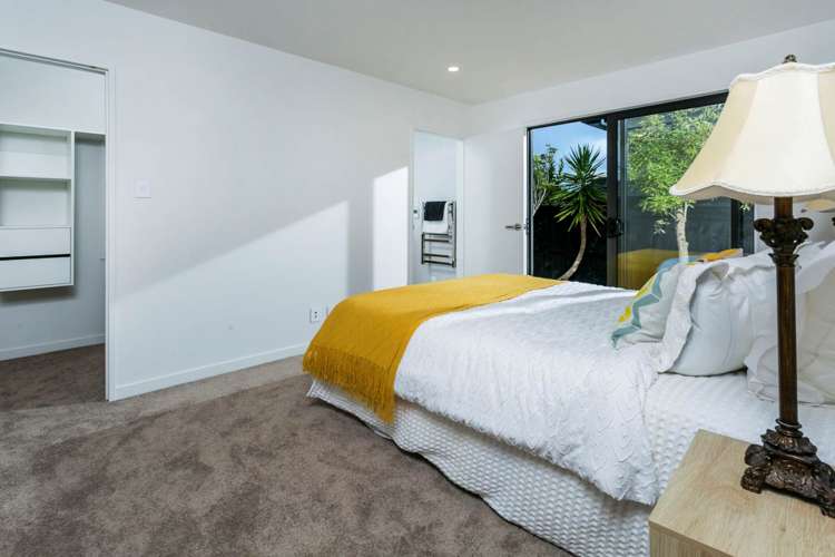 15b Koromiko Street New Lynn_16