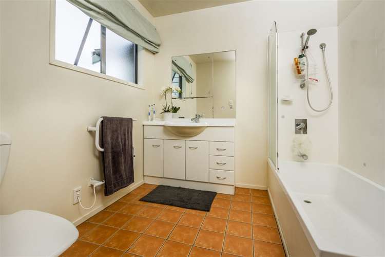 10/11 The Avenue Albany_13