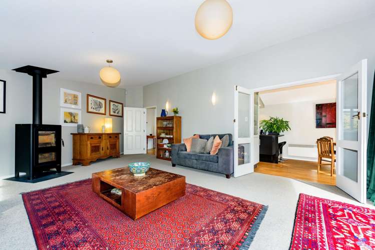 16 Woodbank Street Somerfield_14