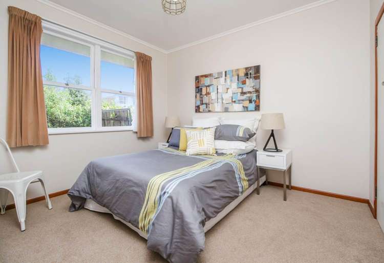 21b Exminster Street Blockhouse Bay_7