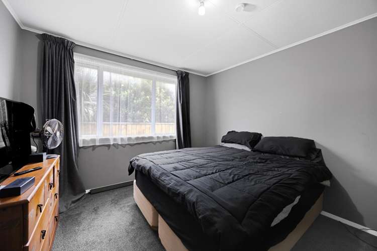 18 Whitcombe Road Opunake_10