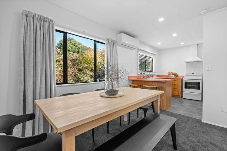 424 High Street South Carterton_6