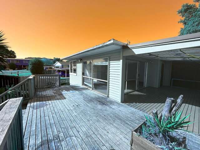 16 Lavas Place Mount Wellington_1