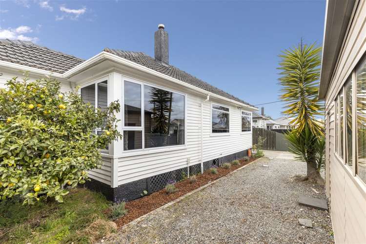 10 Churchill Street Mayfield_13