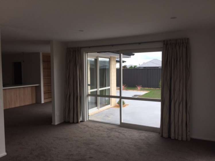 29 Anderton Crescent Mosgiel_12