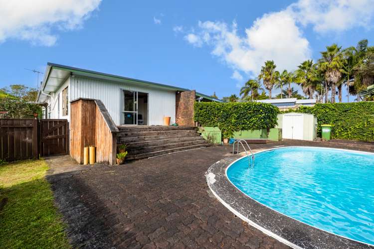 10 April Place Red Hill_17