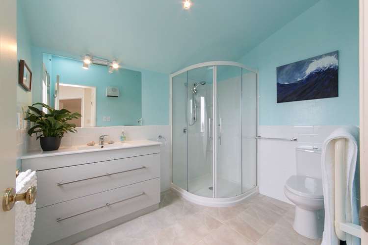 23 Sandys Parade Laingholm_15