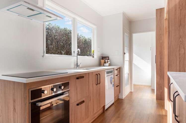 110a Mcleod Road Te Atatu South_7