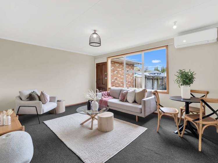 2/84 Linton Street West End_5