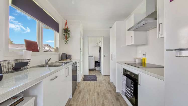 44 Martin Street Utuhina_5