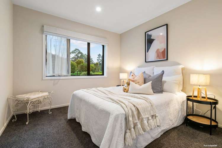 139 Chamberlain Road Bombay_12