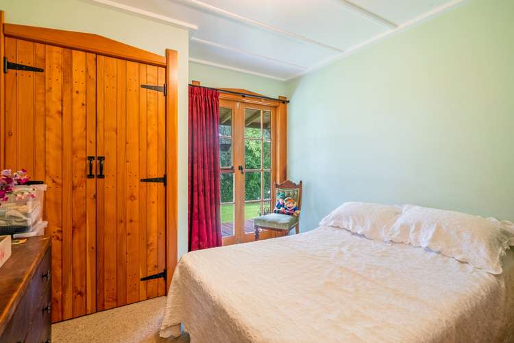 154 Gear Road Te Horo_21