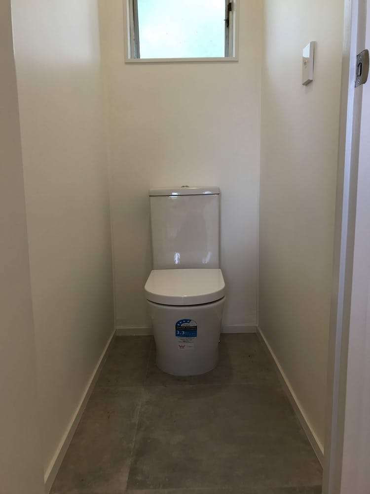 2/84a Captain Scott Road Glen Eden_7