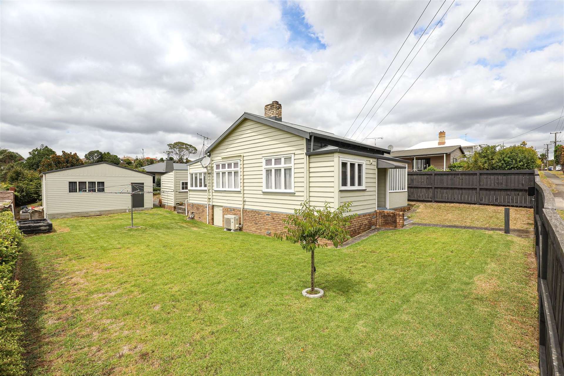 16 William Street Huntly_0