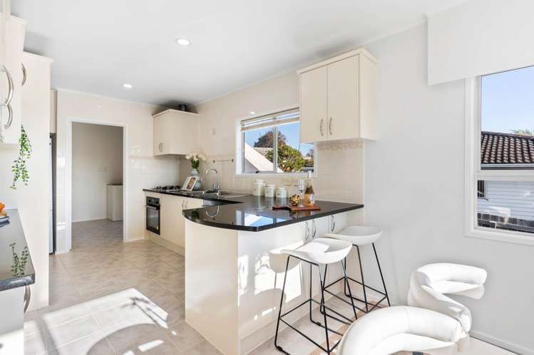 9 Ervine Place Bucklands Beach_7
